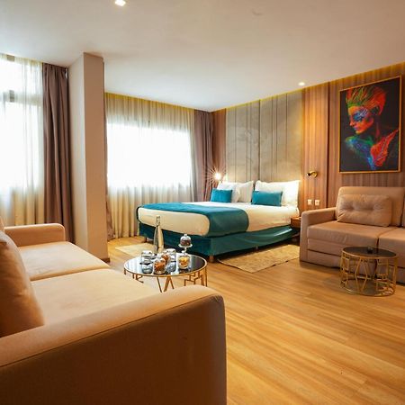 First Suites Hotel Rabat Eksteriør bilde