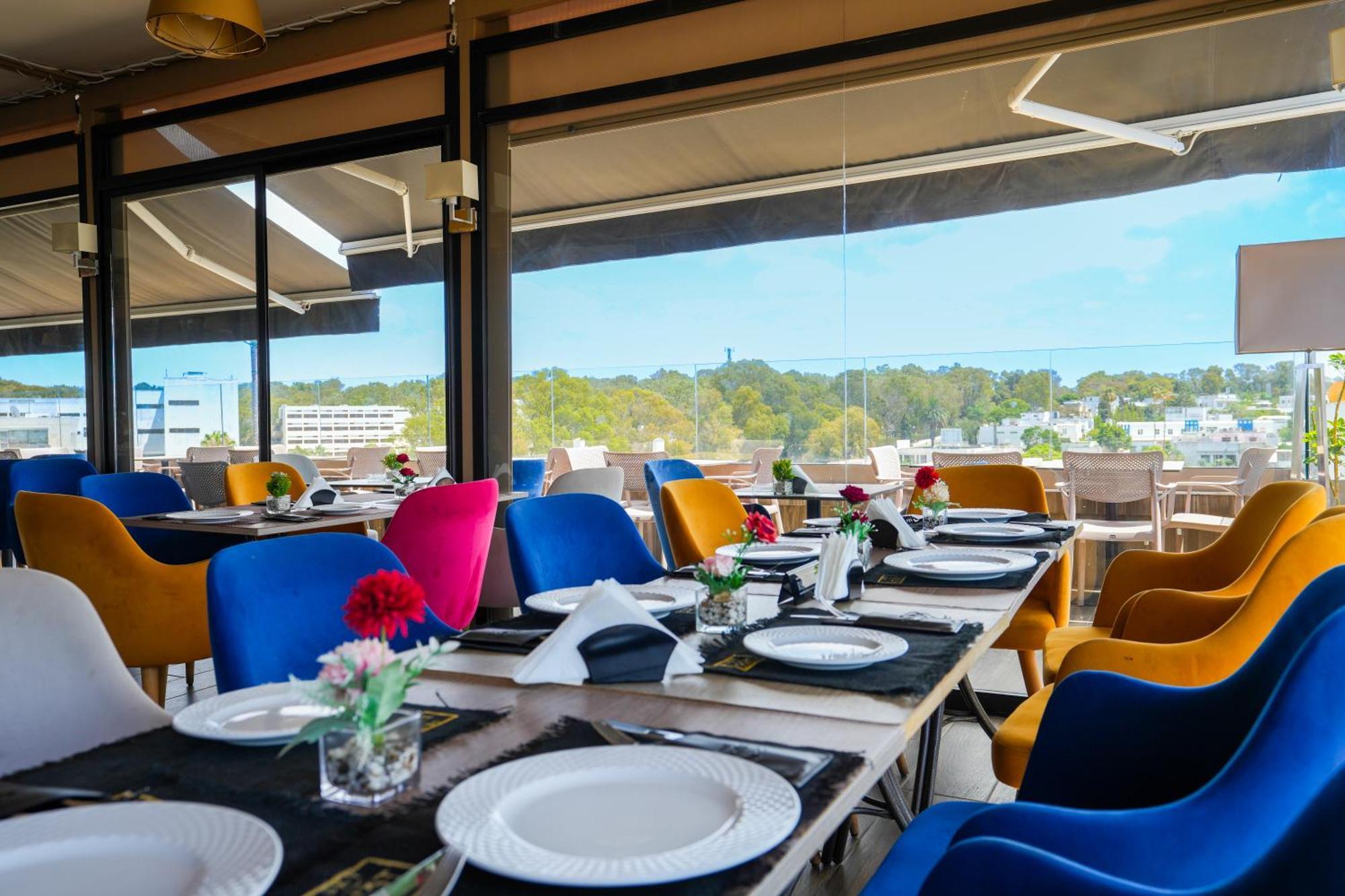 First Suites Hotel Rabat Eksteriør bilde