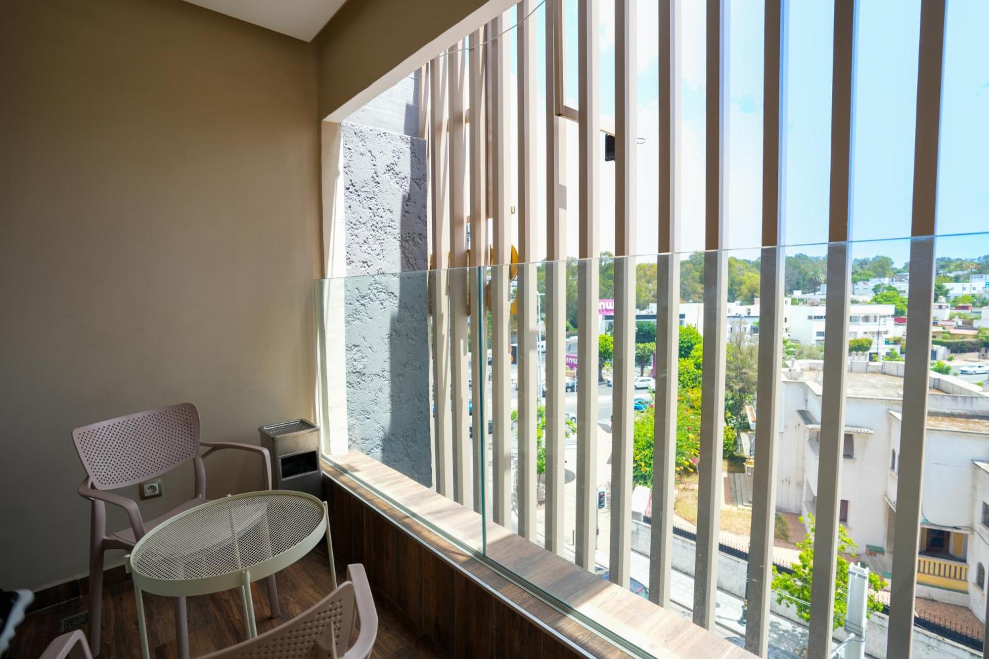 First Suites Hotel Rabat Eksteriør bilde