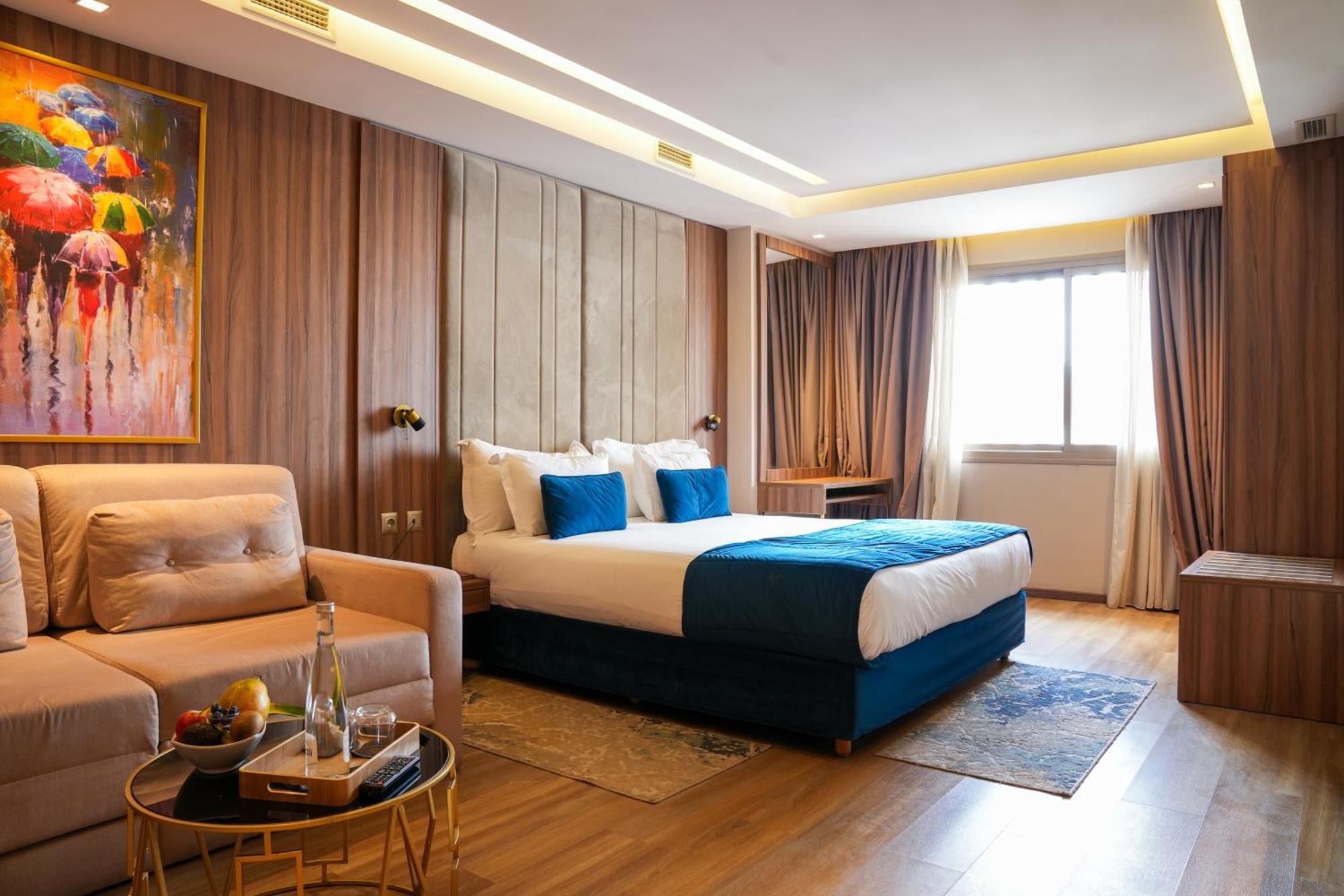 First Suites Hotel Rabat Eksteriør bilde