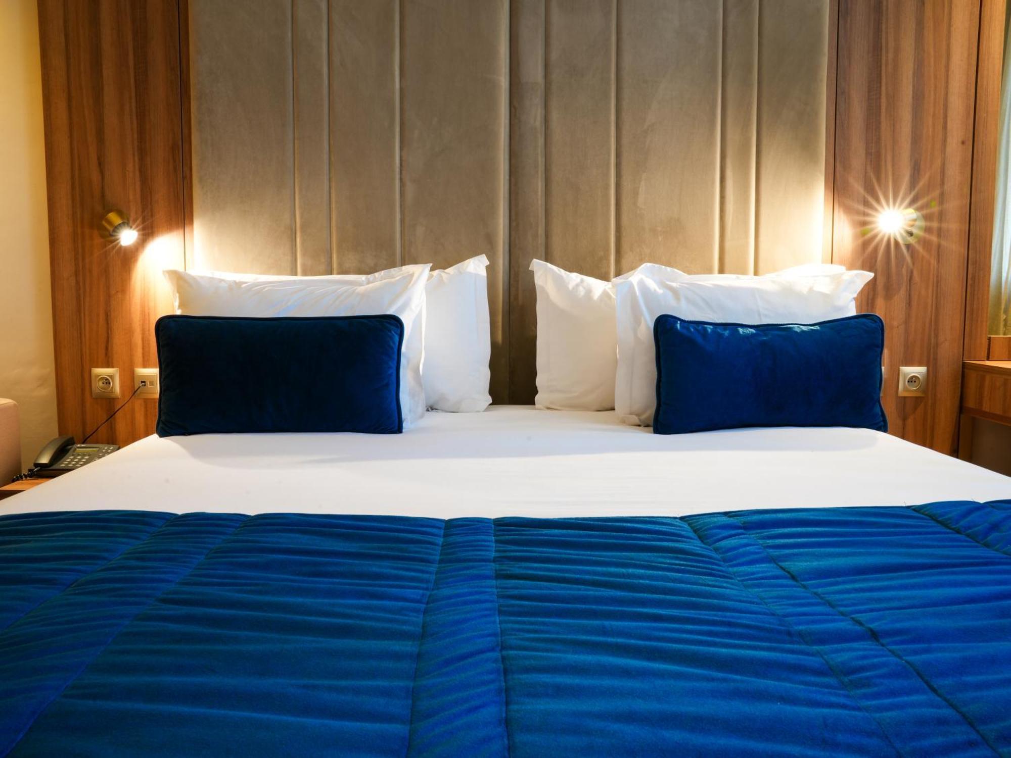 First Suites Hotel Rabat Eksteriør bilde
