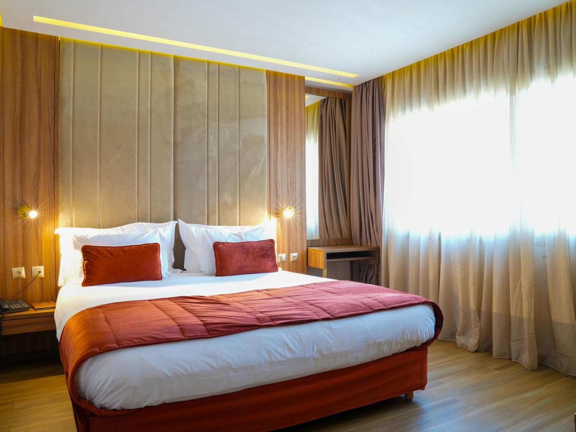 First Suites Hotel Rabat Eksteriør bilde