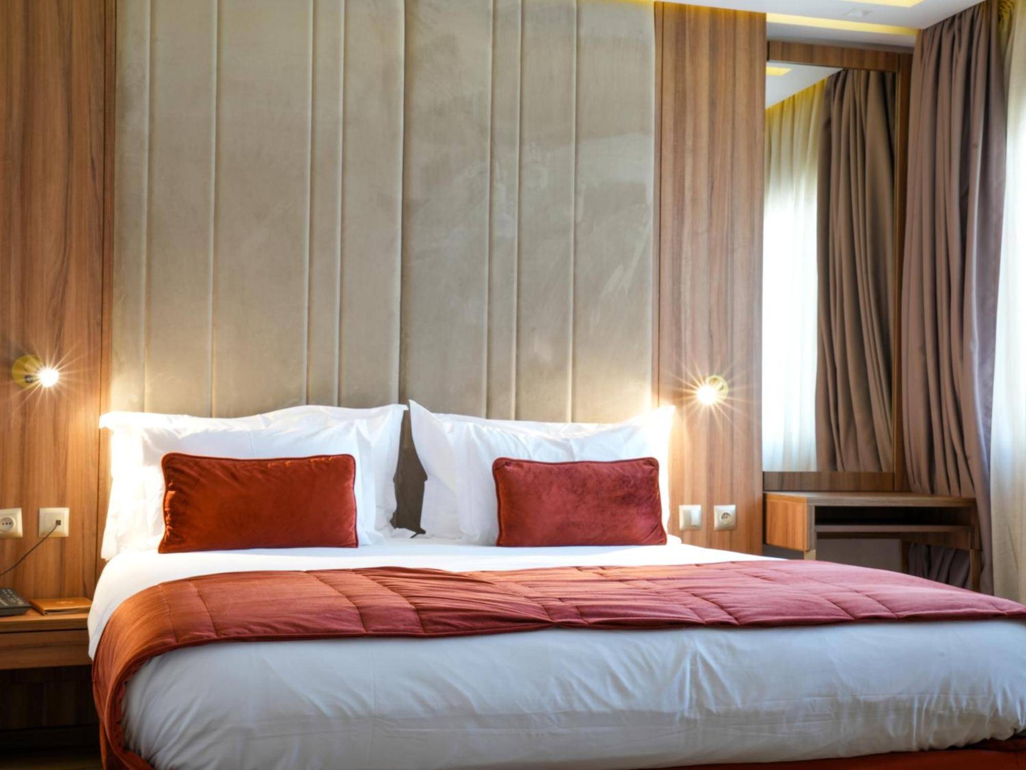 First Suites Hotel Rabat Eksteriør bilde