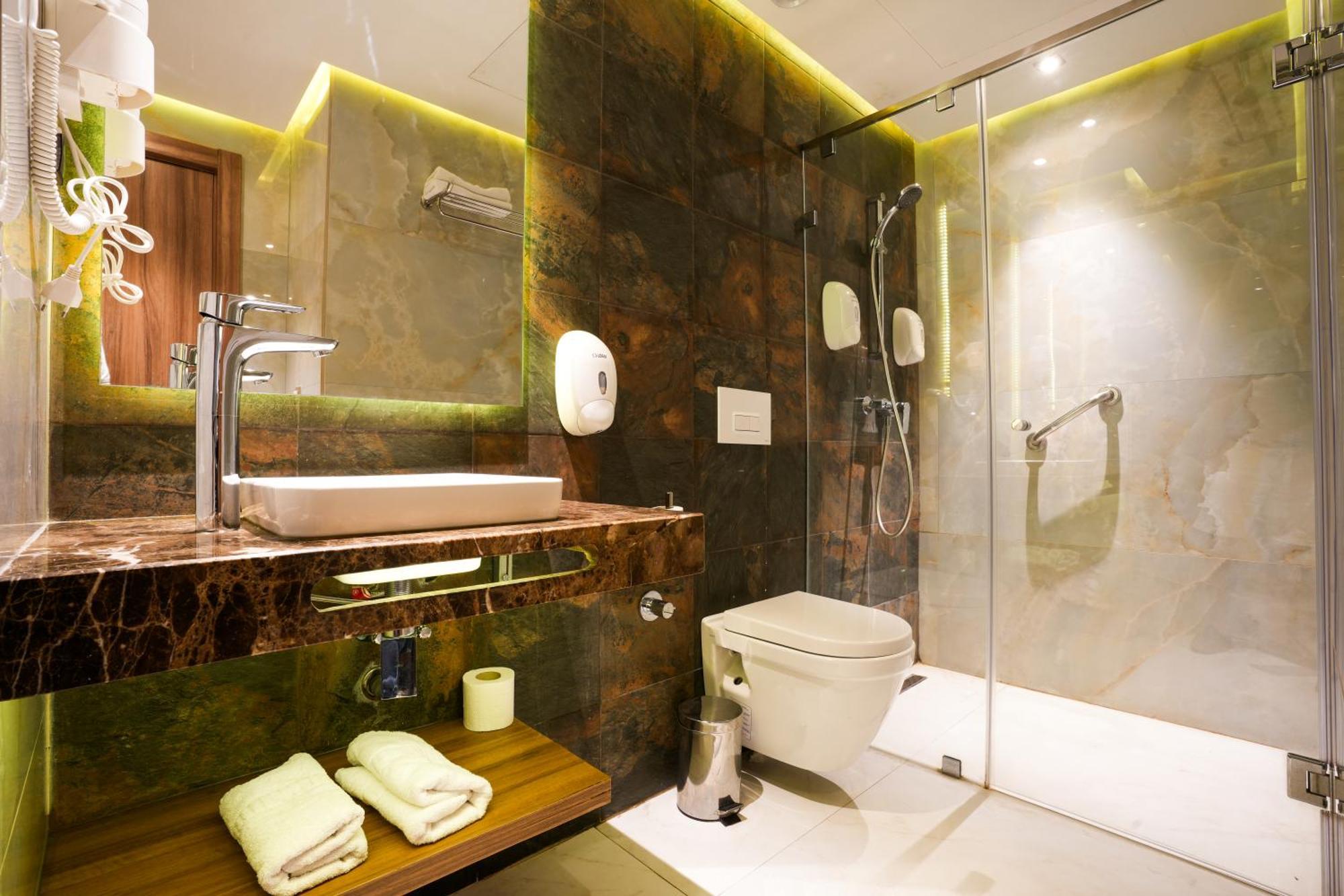 First Suites Hotel Rabat Eksteriør bilde