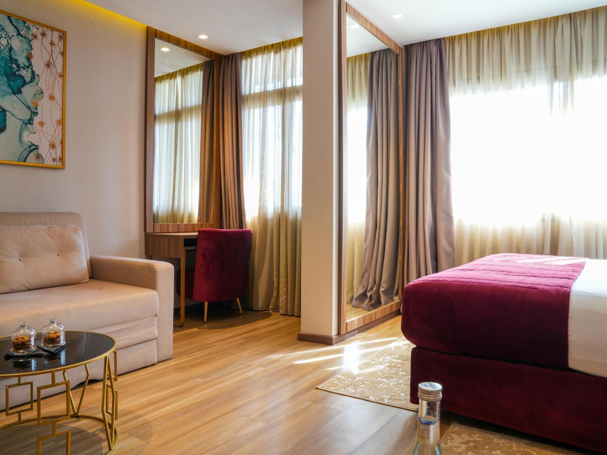 First Suites Hotel Rabat Eksteriør bilde